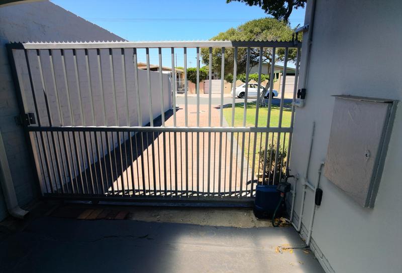 3 Bedroom Property for Sale in Goodwood Estate Western Cape